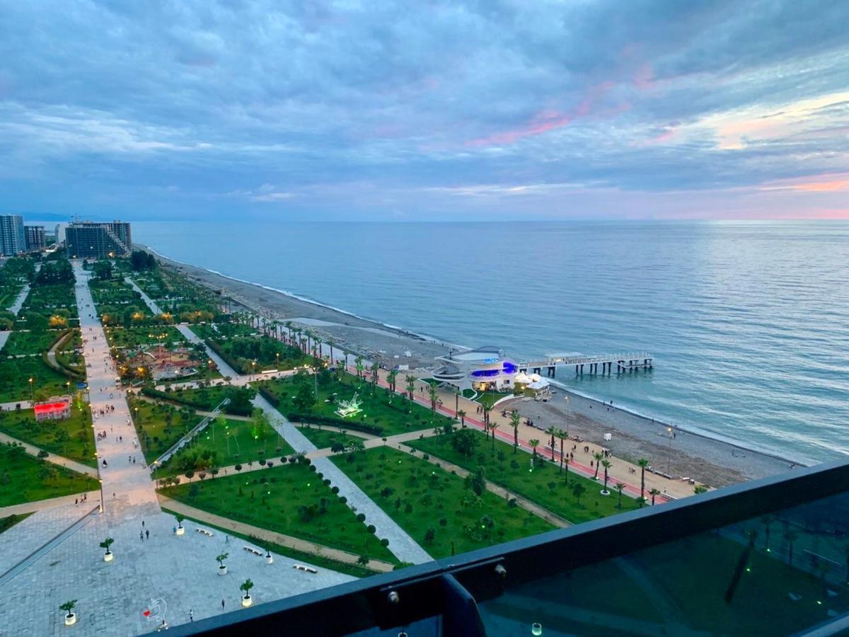 Sunshine Apartments Orbi Beach Tower Батумі Екстер'єр фото