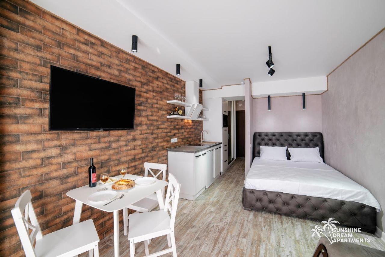 Sunshine Apartments Orbi Beach Tower Батумі Екстер'єр фото